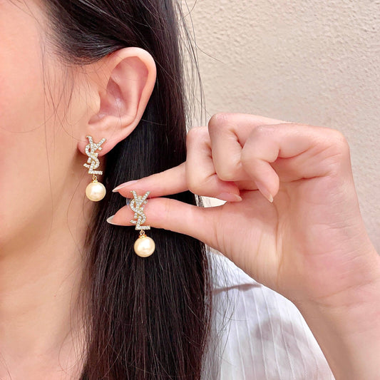 Geometric Emblem Stud Earrings in Silver-Tone – Vintage Detail – Design 011 main product view
