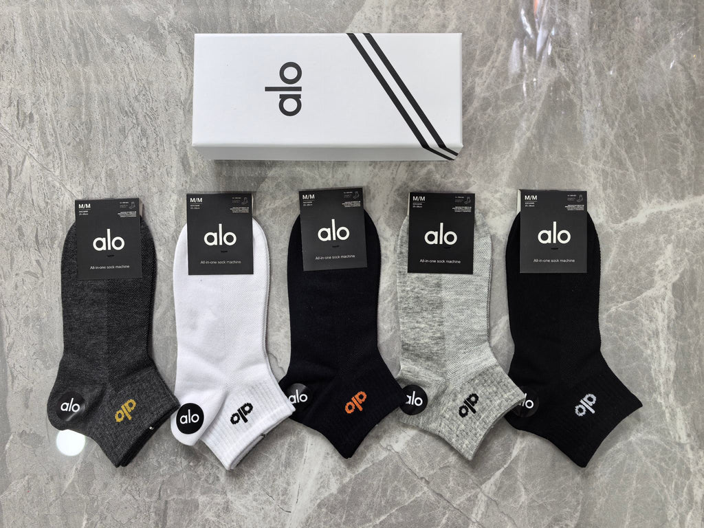 Alo Cotton Visible Branded Cuff Or Emblem Details No-Show Socks - 5-Pair Set