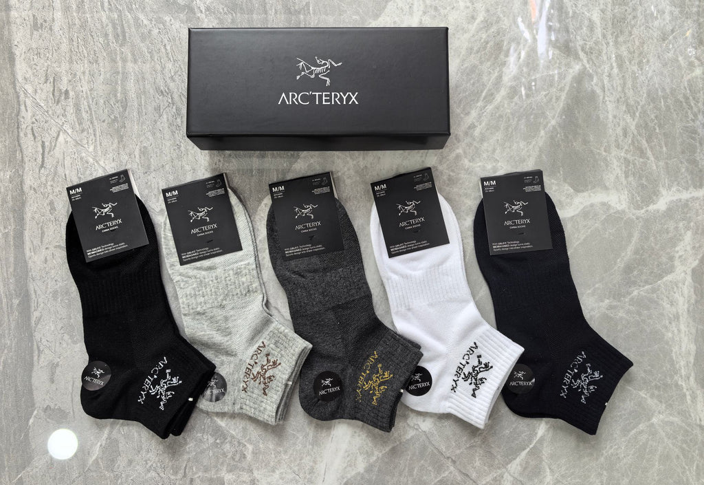 Arc'teryx Cotton Visible Colour, Cuff And Emblem Details No-Show Socks - 5-Pair Set