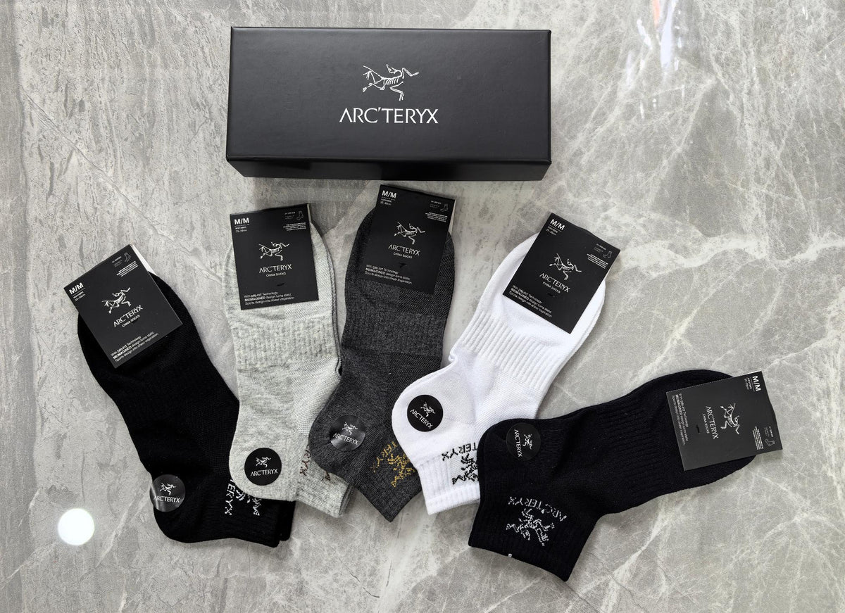 Arc'teryx Cotton Visible Colour, Cuff And Emblem Details No-Show Socks - 5-Pair Set
