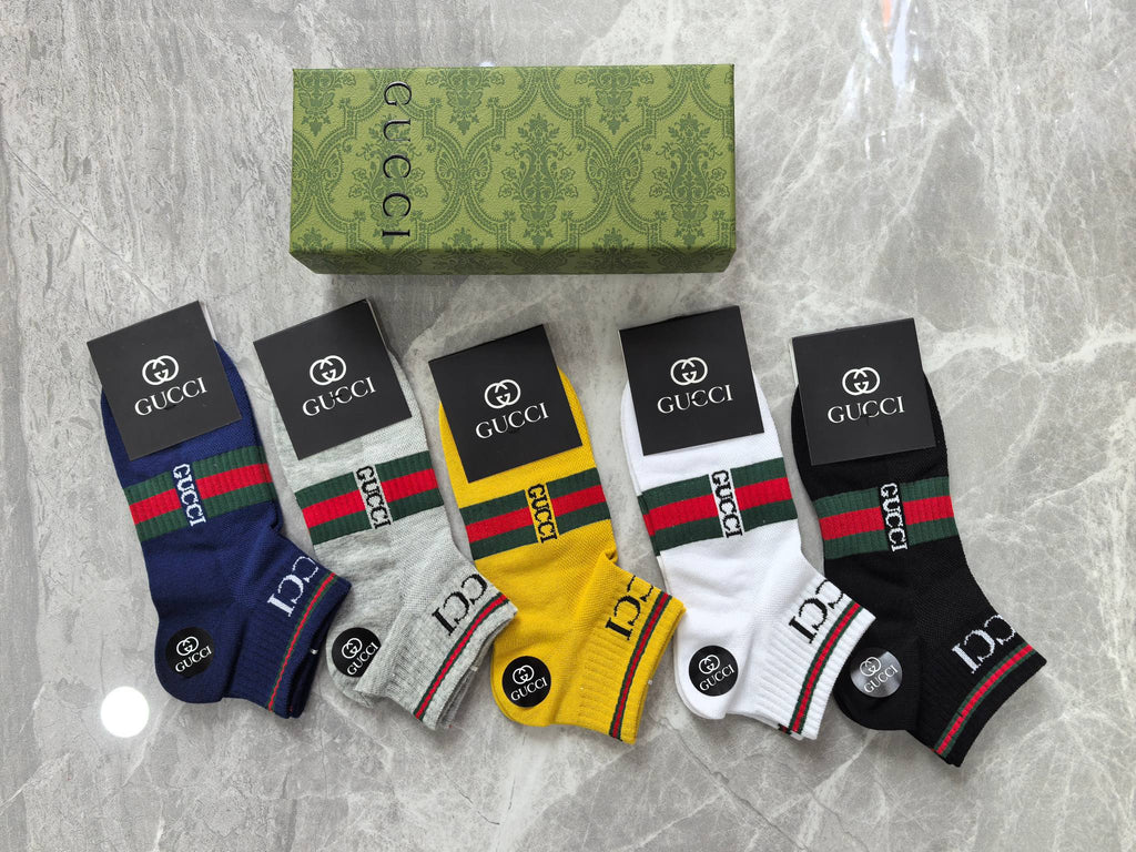 Gucci Red-And-Green Stripe Details Ankle Socks