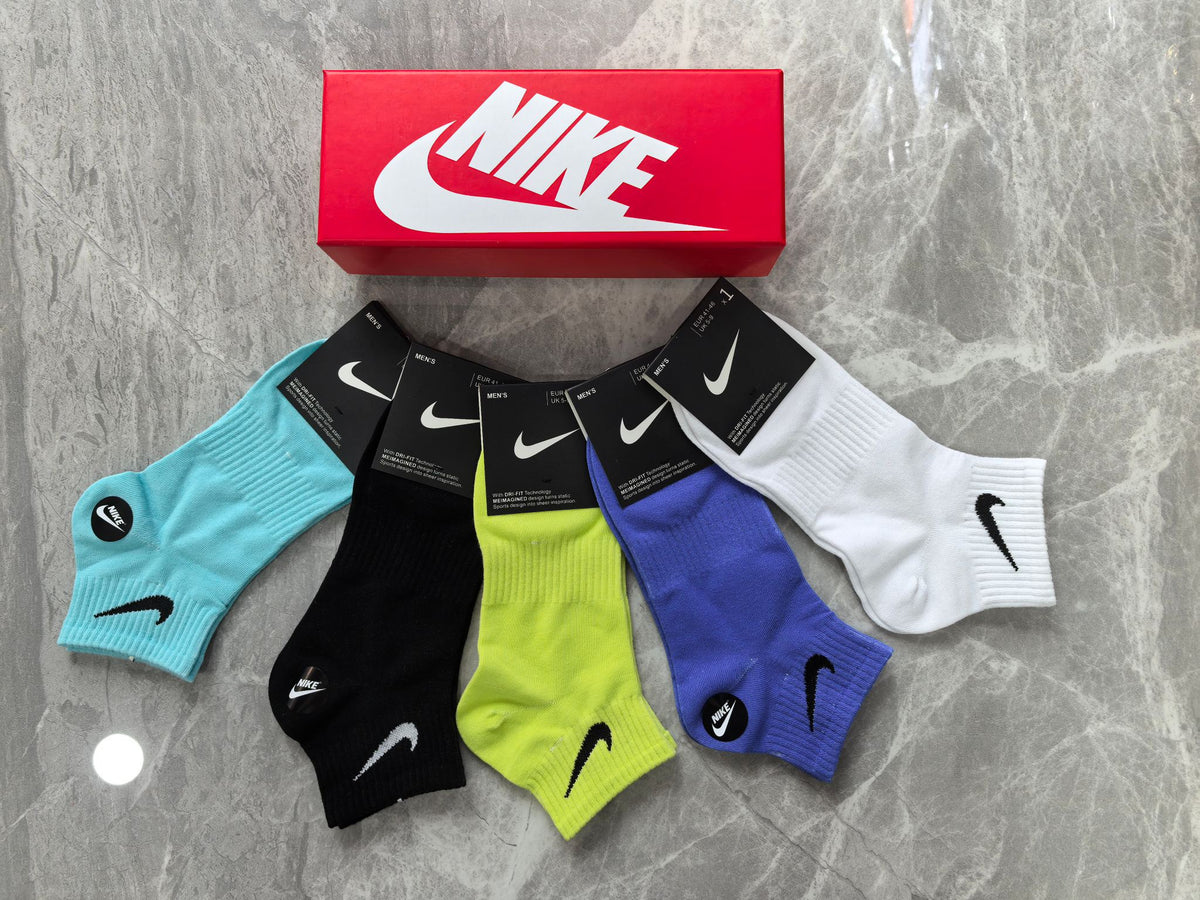 Nike Cotton Visible Colour, Cuff And Emblem Details No-Show Socks - 5-Pair Set