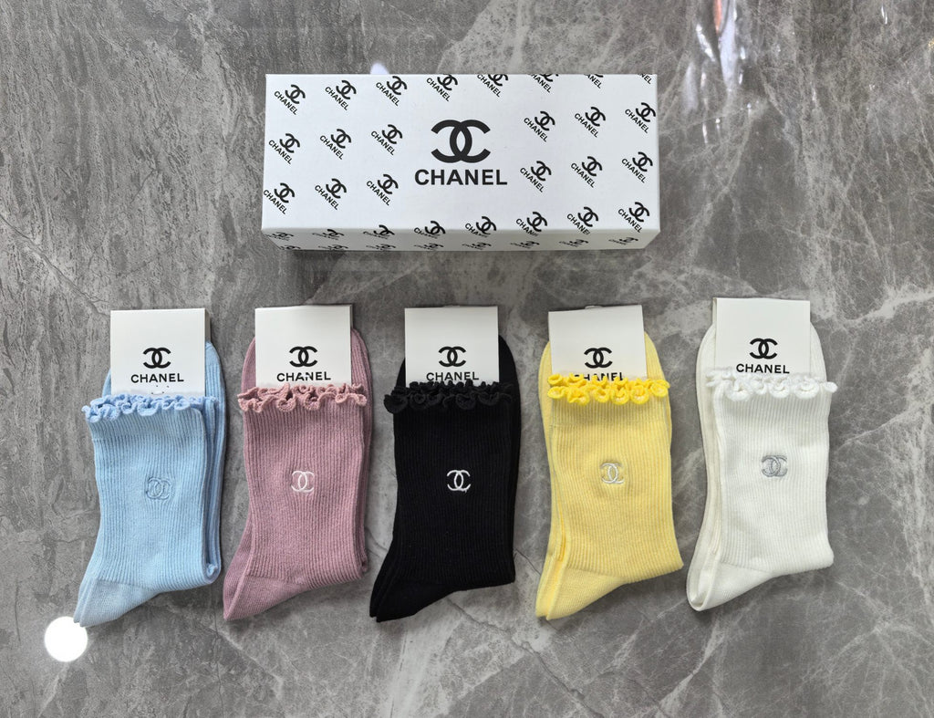 Chanel Cotton Visible Colour, Cuff And Emblem Details Crew Socks - 5-Pair Set