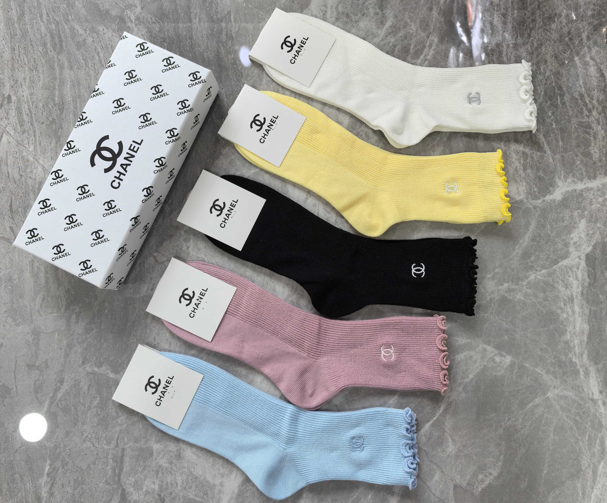 Chanel Cotton Visible Colour, Cuff And Emblem Details Crew Socks - 5-Pair Set