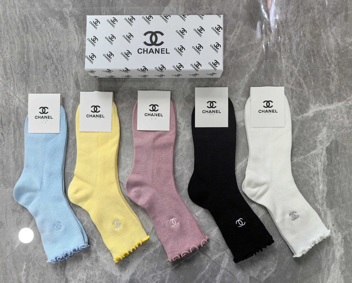 Chanel Cotton Visible Colour, Cuff And Emblem Details Crew Socks - 5-Pair Set