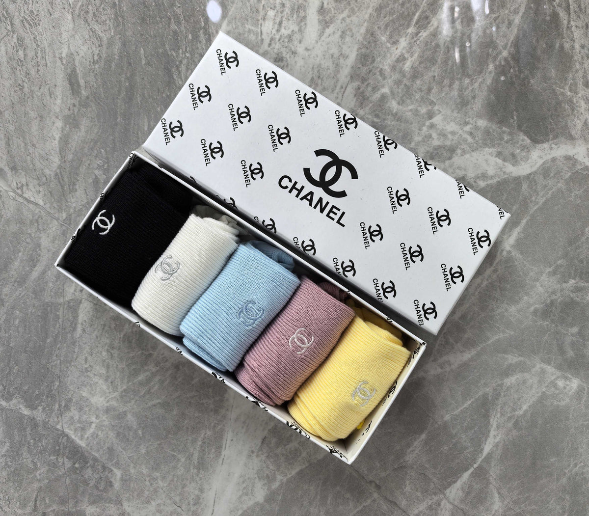 Chanel Cotton Visible Colour, Cuff And Emblem Details Crew Socks - 5-Pair Set