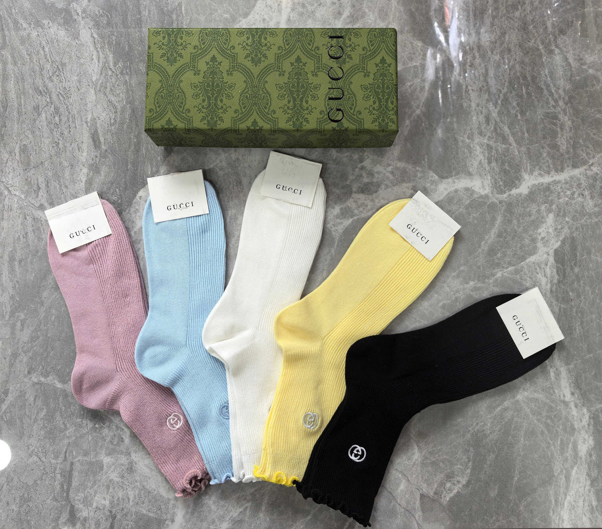 Gucci Cotton Visible Colour, Cuff And Emblem Details Crew Socks - 5-Pair Set