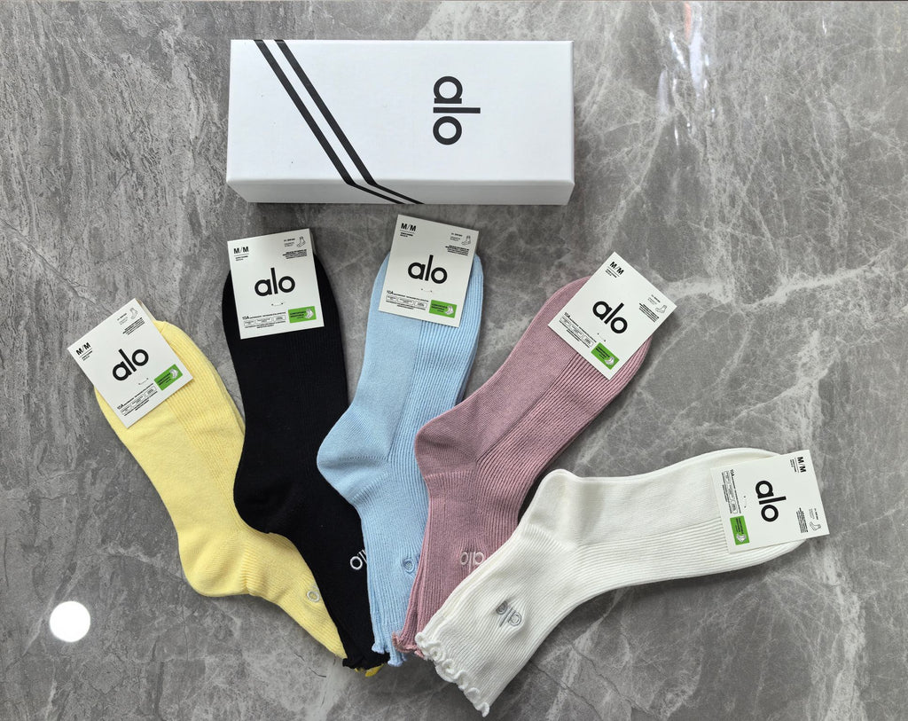 Alo Cotton Visible Colour, Cuff And Emblem Details Crew Socks - 5-Pair Set