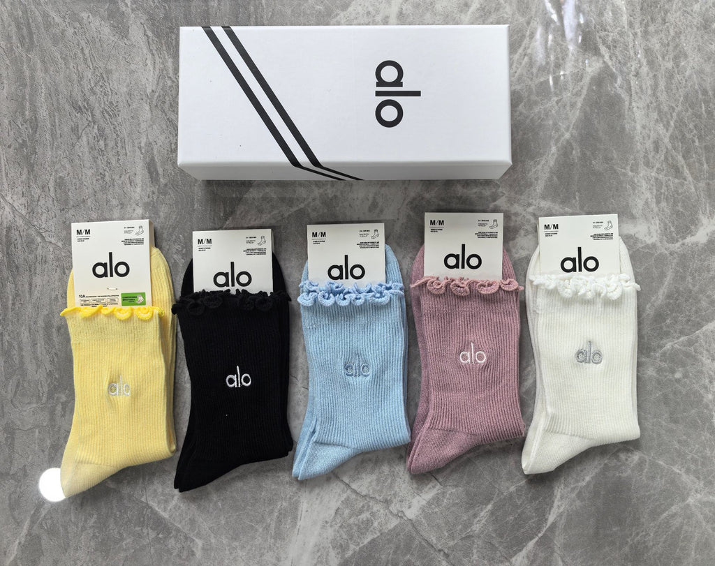 Alo Cotton Visible Colour, Cuff And Emblem Details Crew Socks - 5-Pair Set