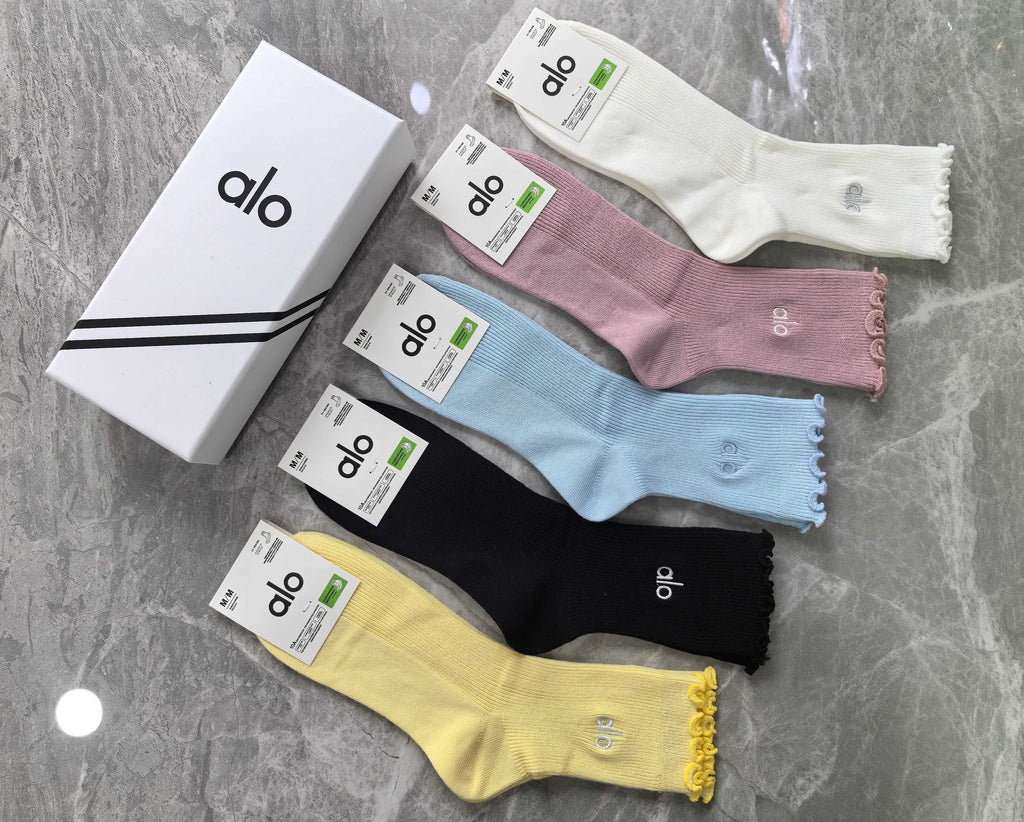Alo Cotton Visible Colour, Cuff And Emblem Details Crew Socks - 5-Pair Set