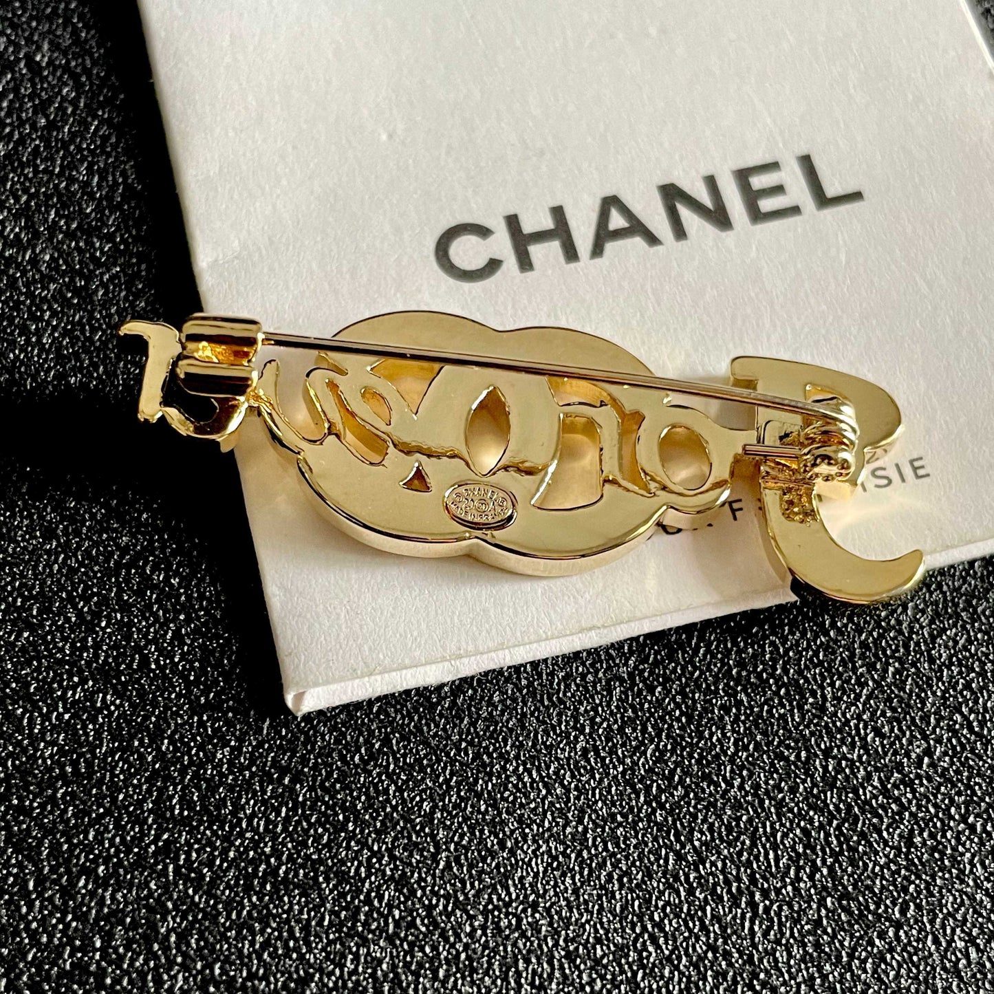 Signature Emblem Brooch in Polished Metal-Tone – Design 059 main product view