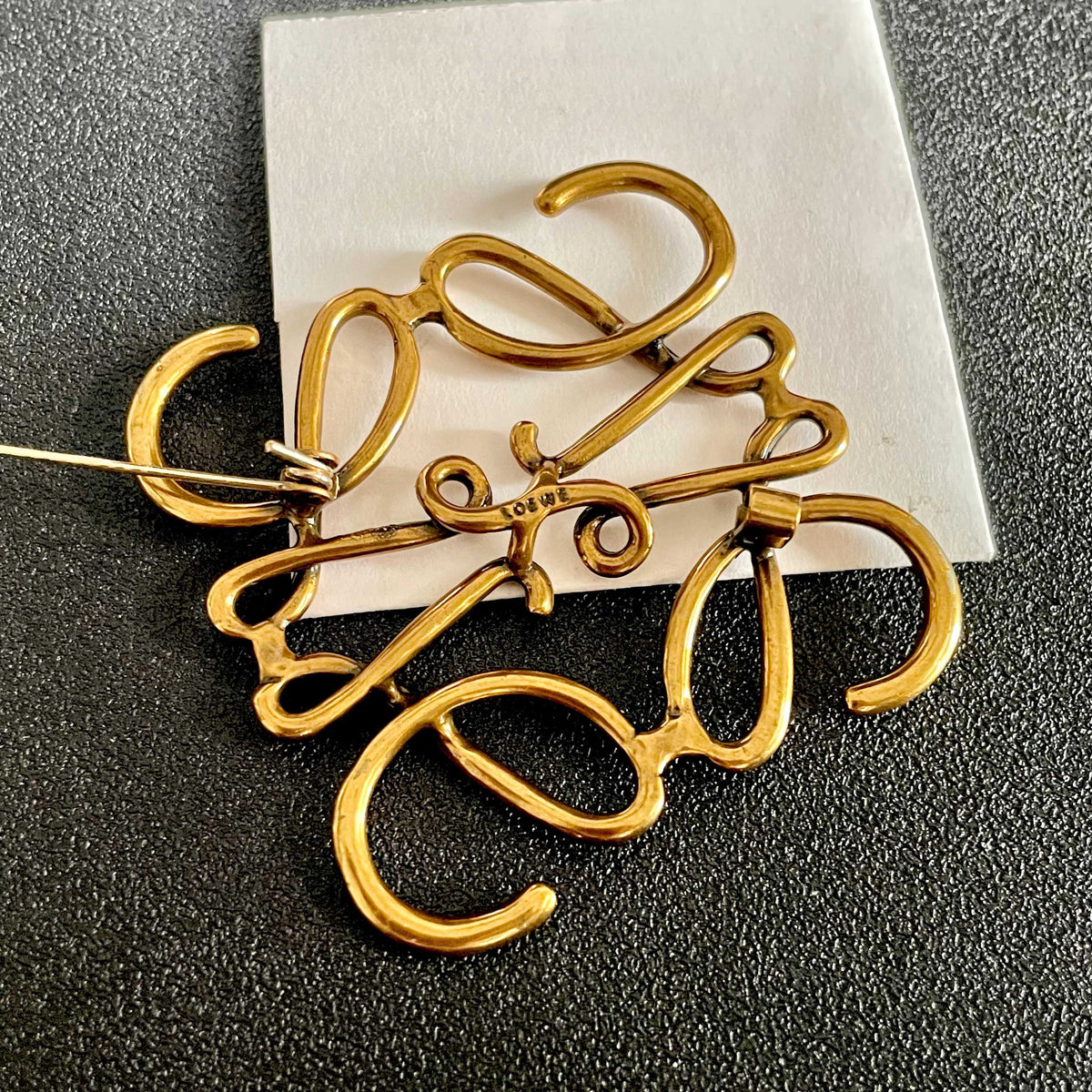 Sculptural Brooch Pin in Polished Metal-Tone – Design 04 main product view