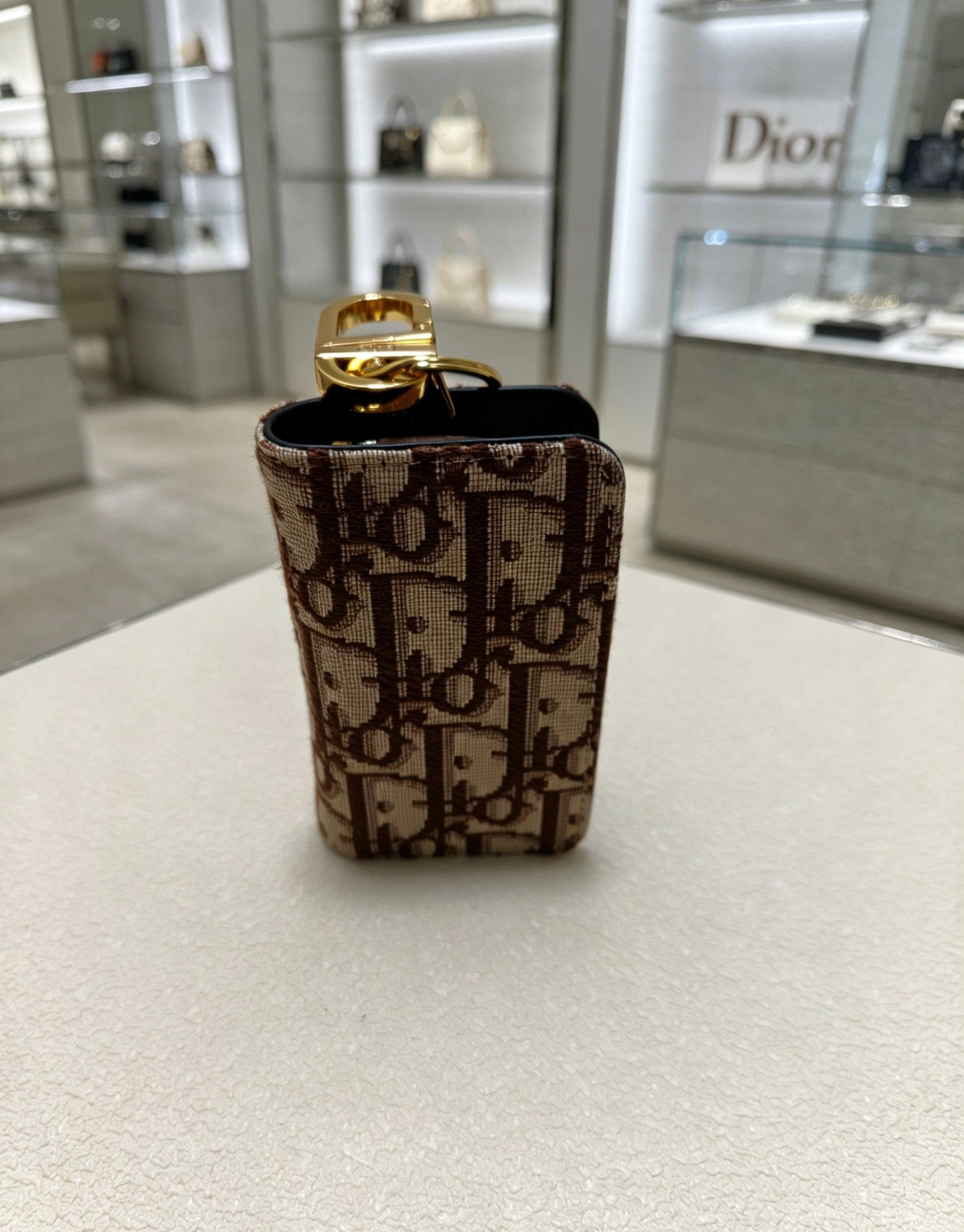 Floral Motif Bag Charm in Gold-Tone with Vintage-Style Finish – Design 002 detail view