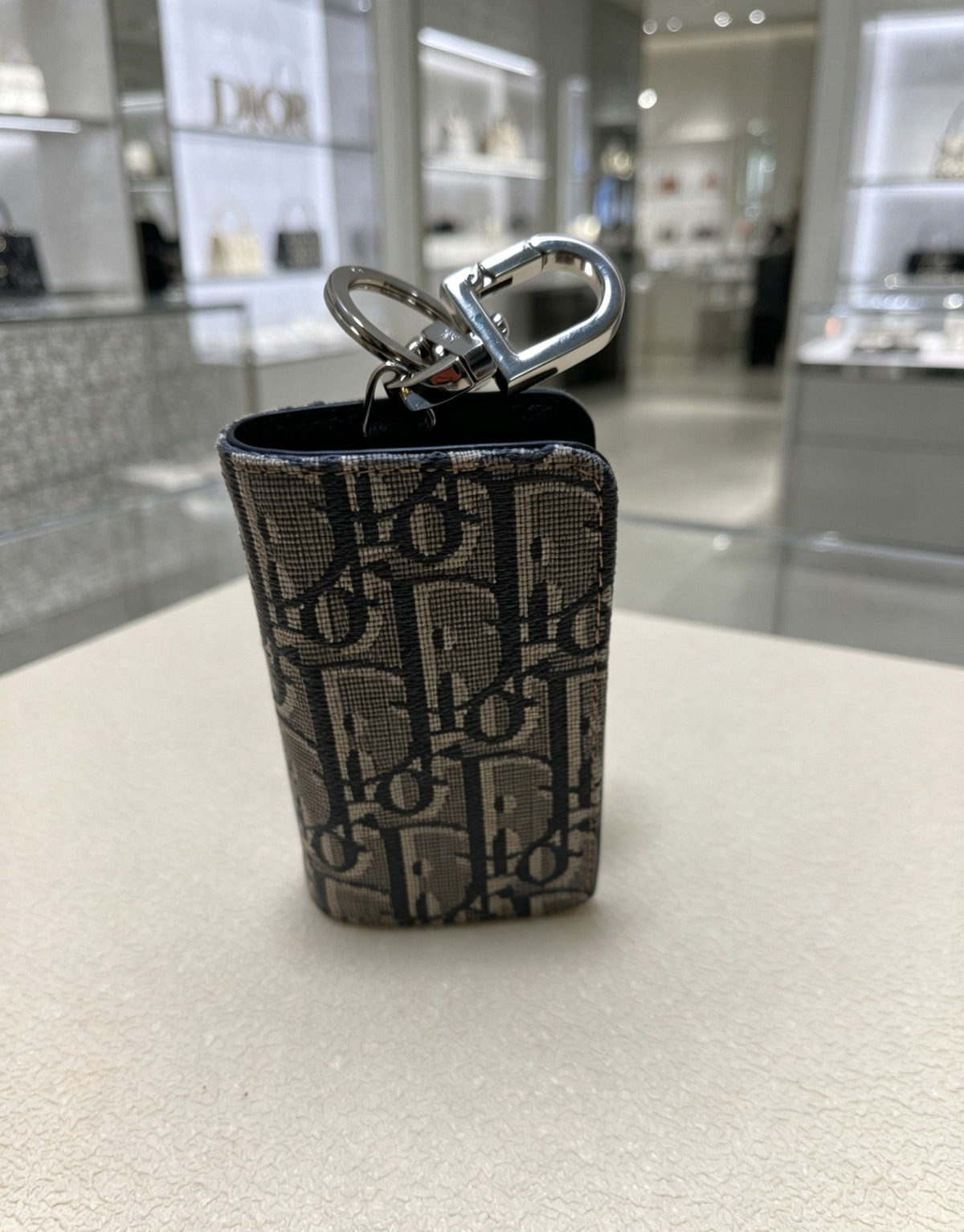 Floral Motif Bag Charm in Silver-Tone with Vintage-Style Finish – Design 002 detail view