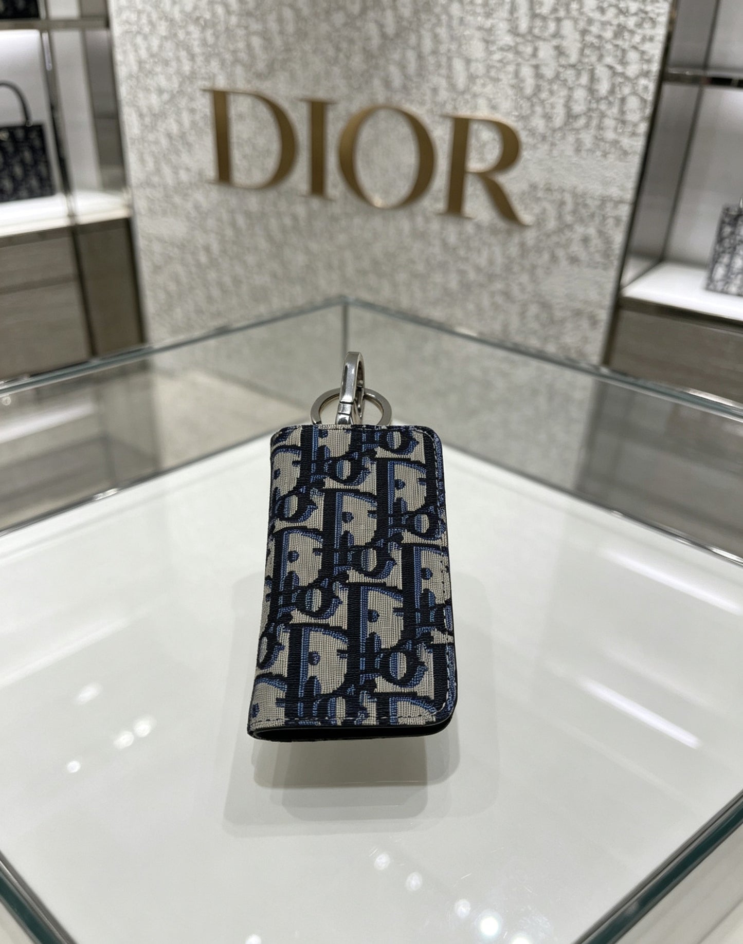 Floral Motif Bag Charm in Silver-Tone with Vintage-Style Finish – Design 001 main product view