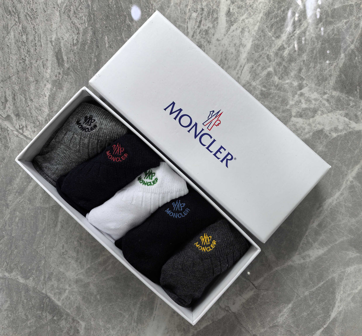 Moncler Cotton Visible Branded Cuff Or Emblem Details No-Show Socks - 5-Pair Set