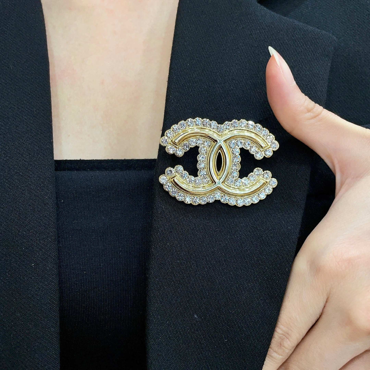 Signature Emblem Brooch in Polished Metal-Tone – Design 015 main product view