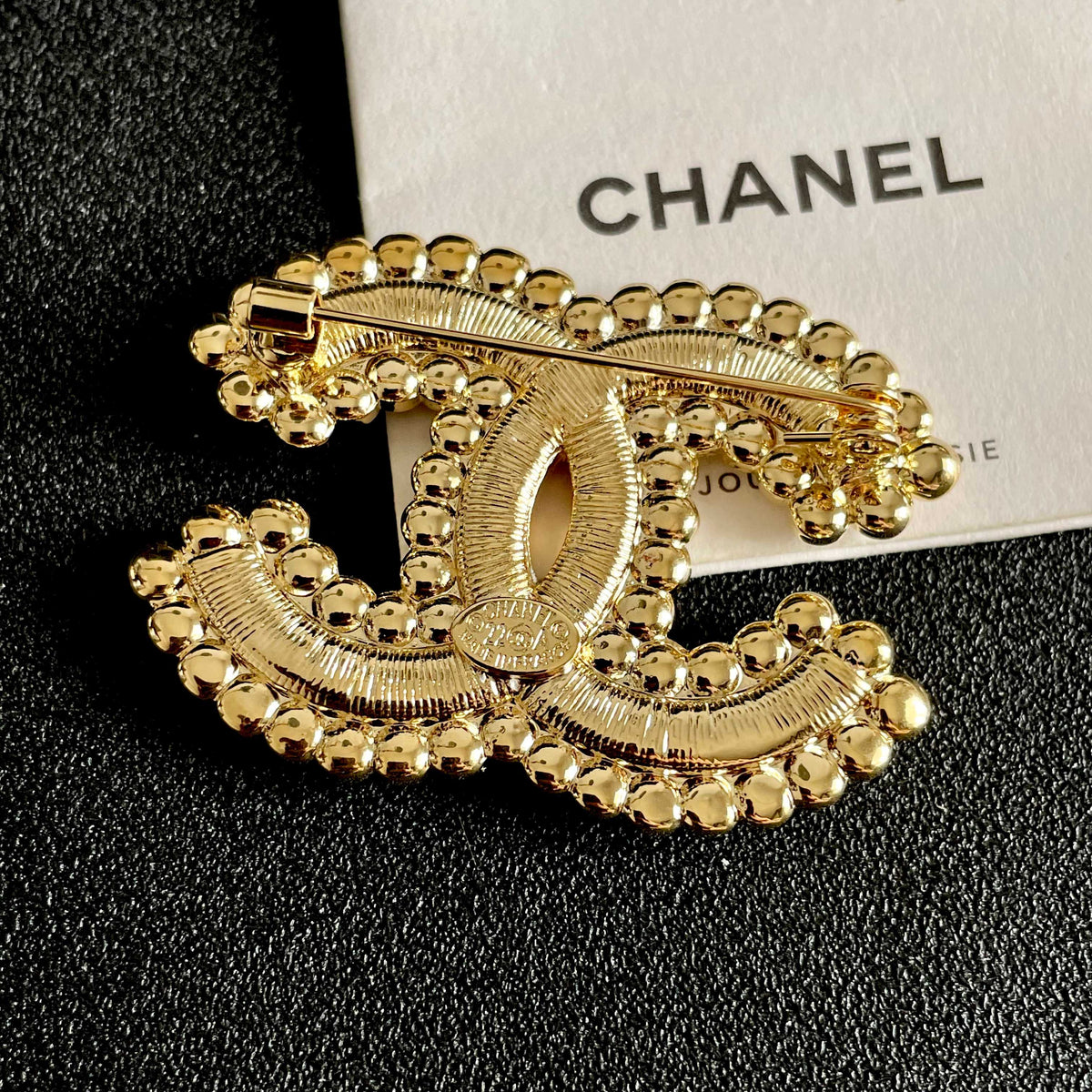 Signature Emblem Brooch in Polished Metal-Tone – Design 015 main product view