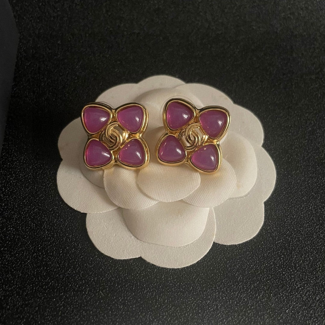 Double-C Emblem Stud Earrings in Polished Metal-Tone – Design 436 front product view