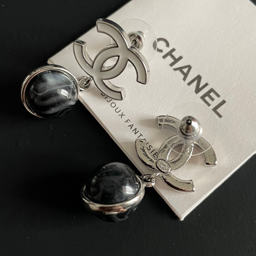 Double-C Emblem Statement Earrings in Polished Metal-Tone – Design 075 main product view