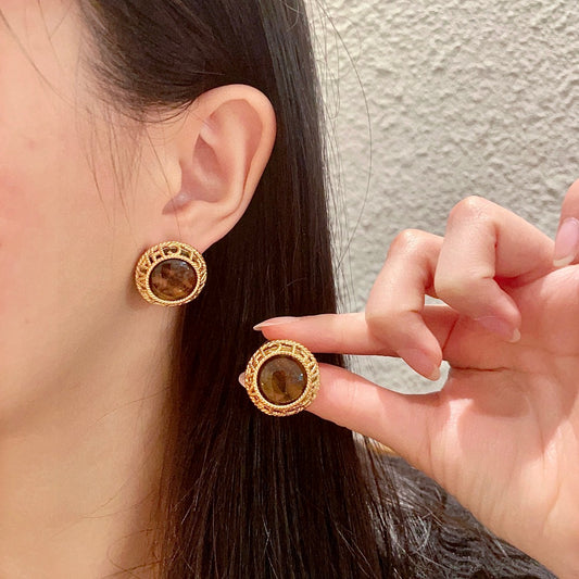 Double-C Emblem Stud Earrings in Polished Metal-Tone – Design 473 main product view