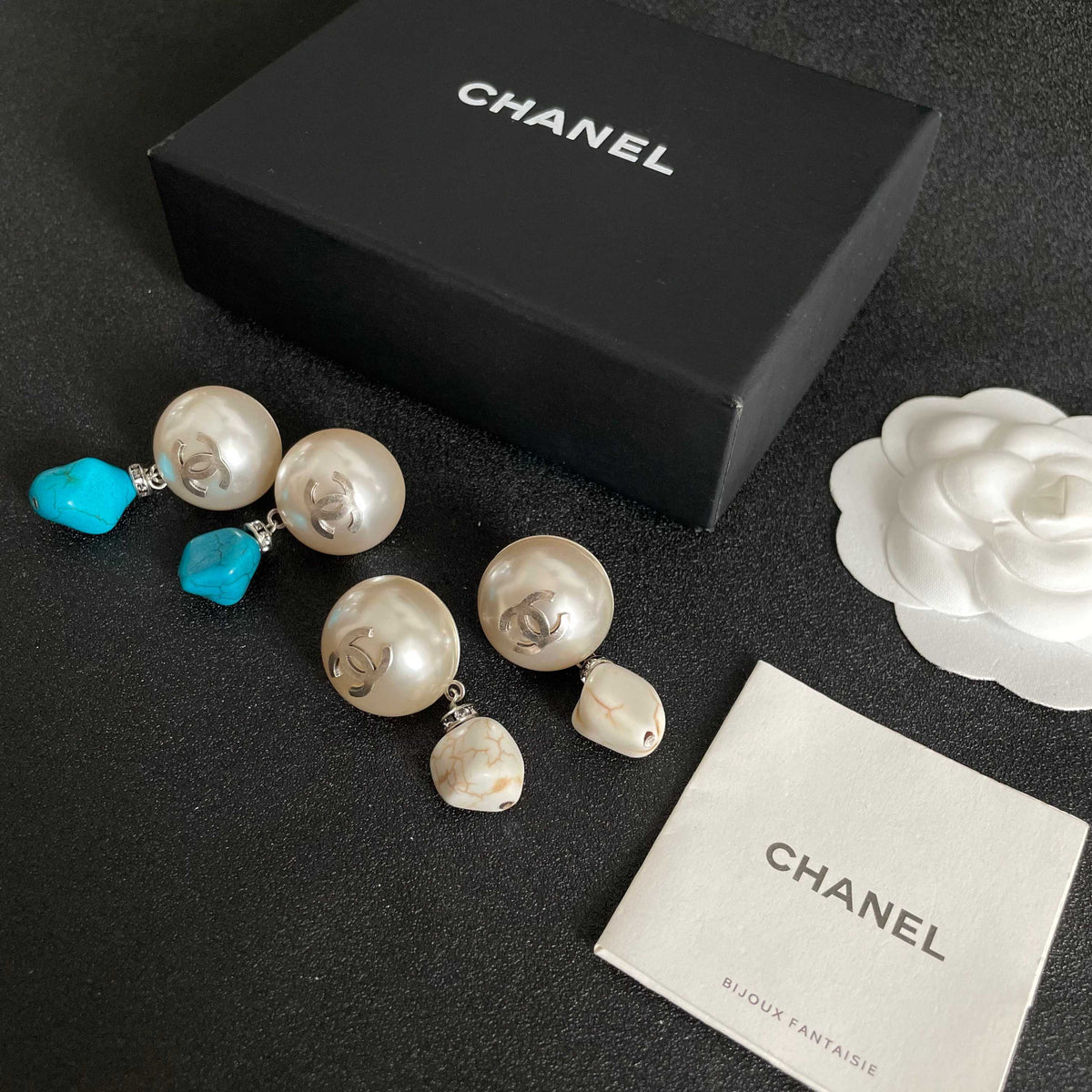 Double-C Emblem Pearl-Detail Statement Earrings – Pearl Detail side detail