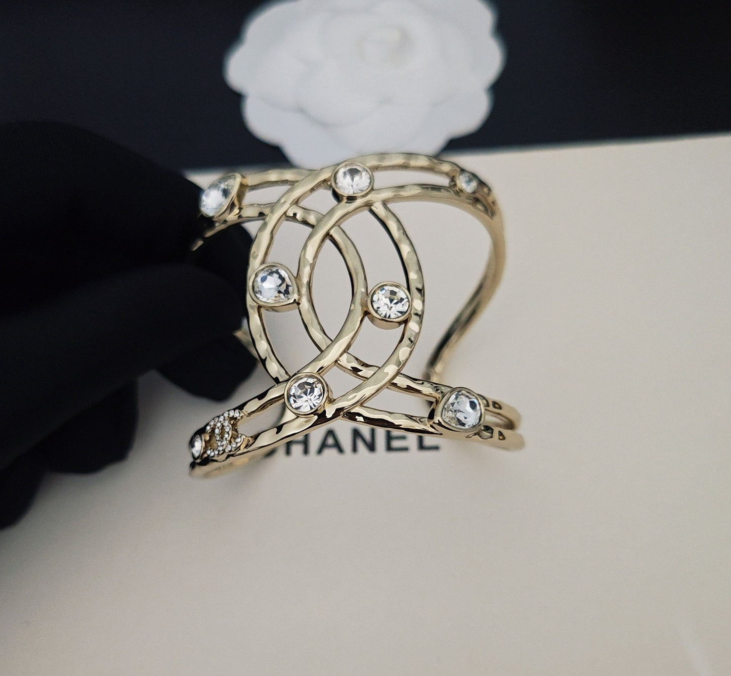 Signature Emblem Bangle in Gold-Tone – Design 001 front product view