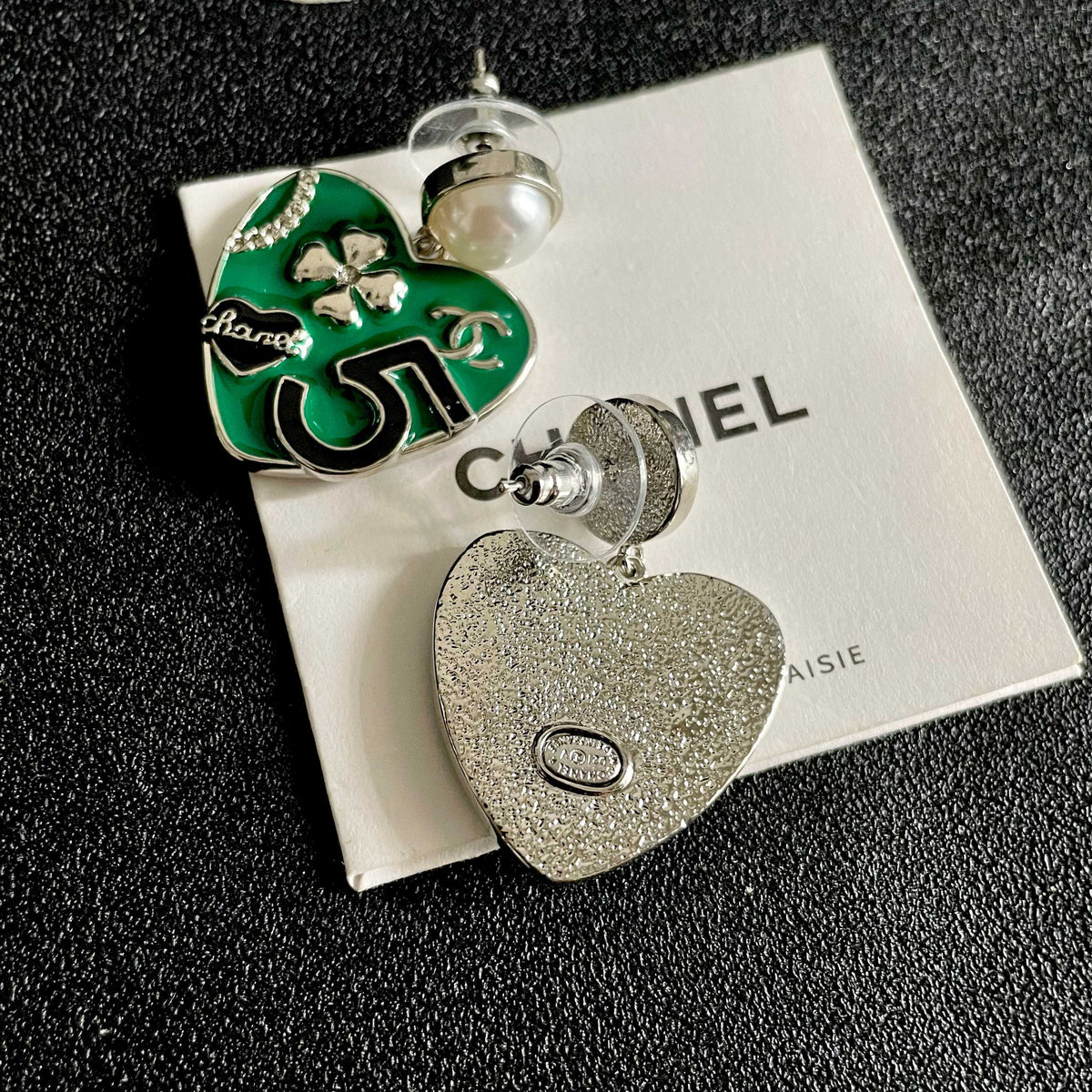 Double-C Emblem Pearl-Detail Statement Earrings – Pearl Detail – Design 005 main product view