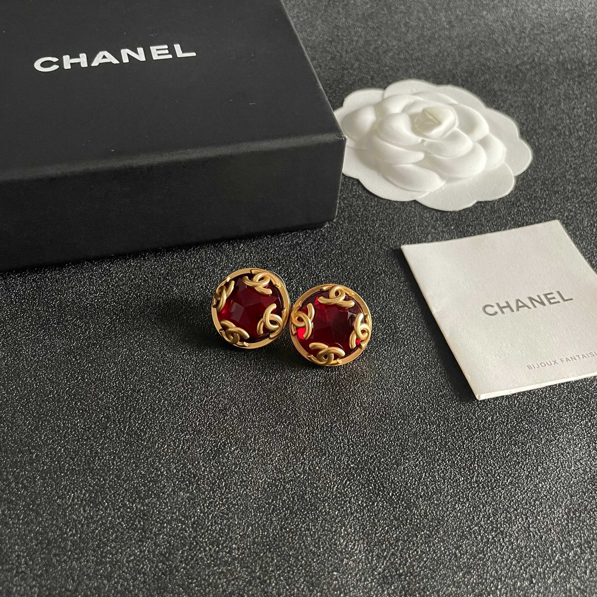 Double-C Emblem Stud Earrings in Polished Metal-Tone – Design 122 styled product view