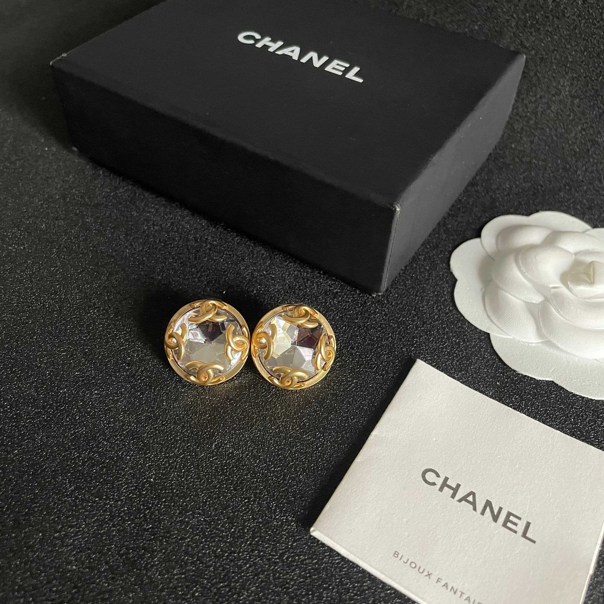Double-C Emblem Stud Earrings in Polished Metal-Tone – Design 104 close-up detail