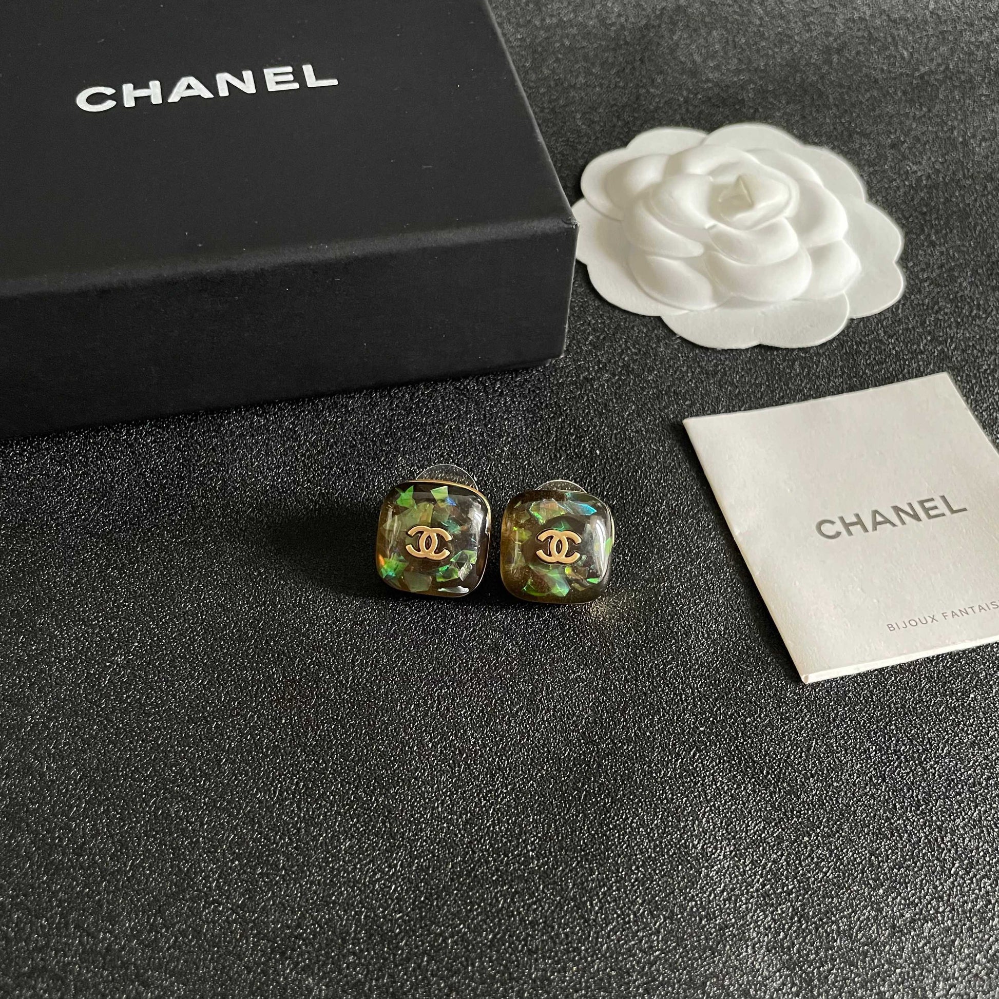 Double-C Emblem Stud Earrings in Polished Metal-Tone – Design 103 styled product view