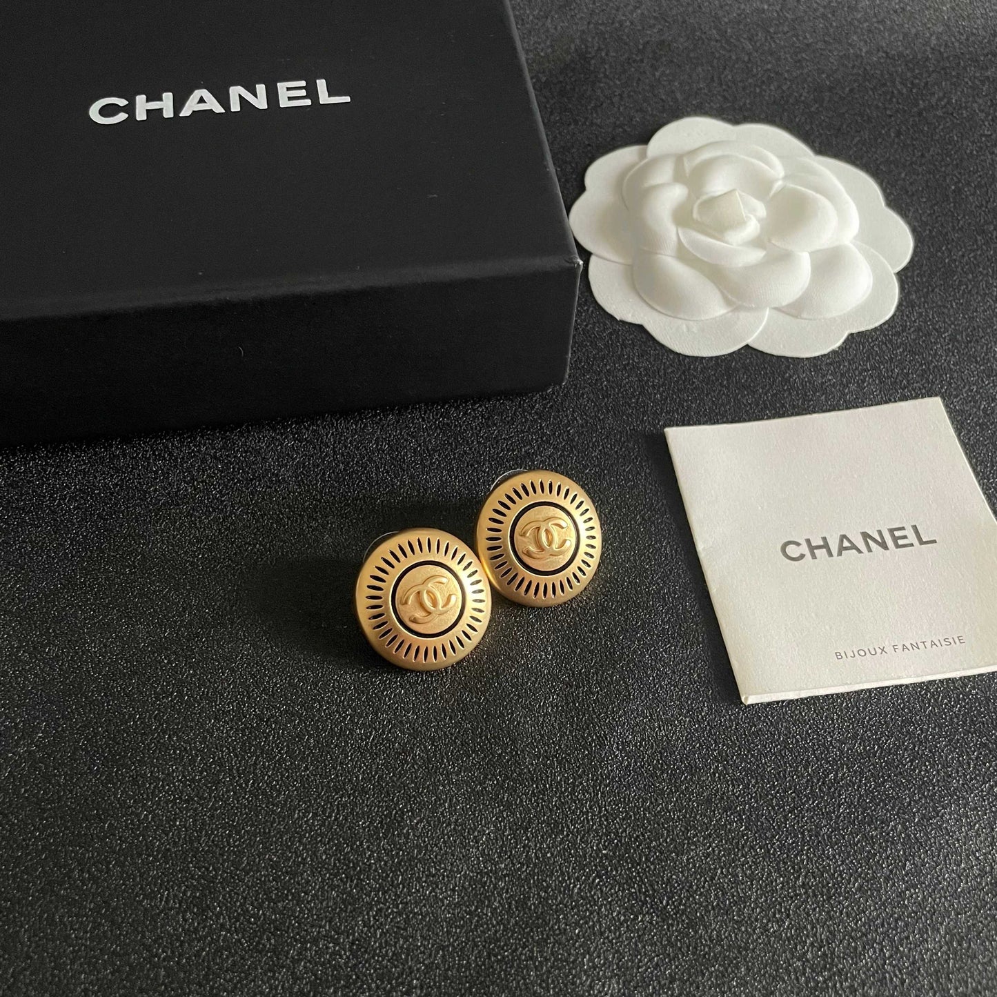 Double-C Emblem Stud Earrings in Polished Metal-Tone – Design 100 styled product view