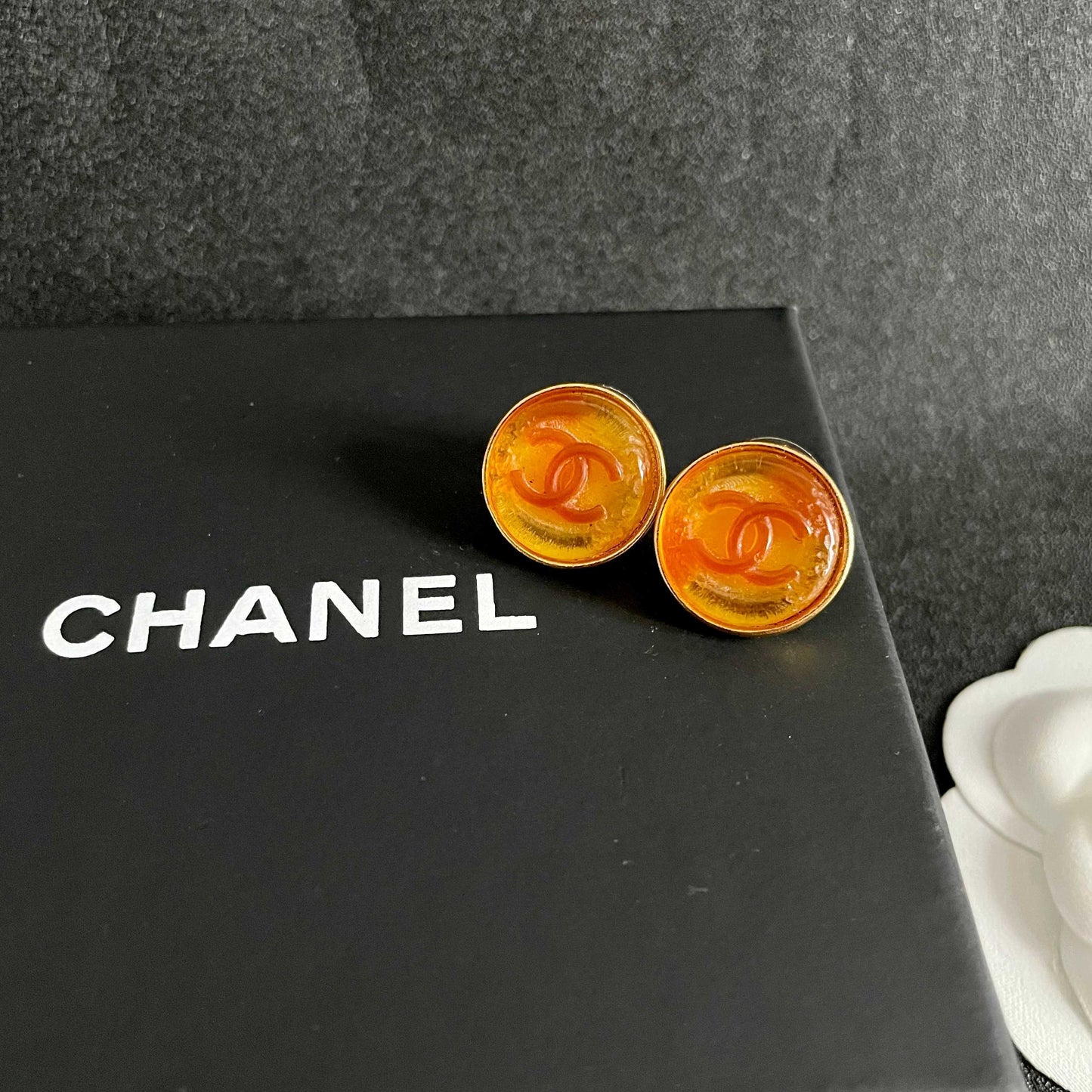 Double-C Emblem Stud Earrings in Polished Metal-Tone – Design 114 detail view