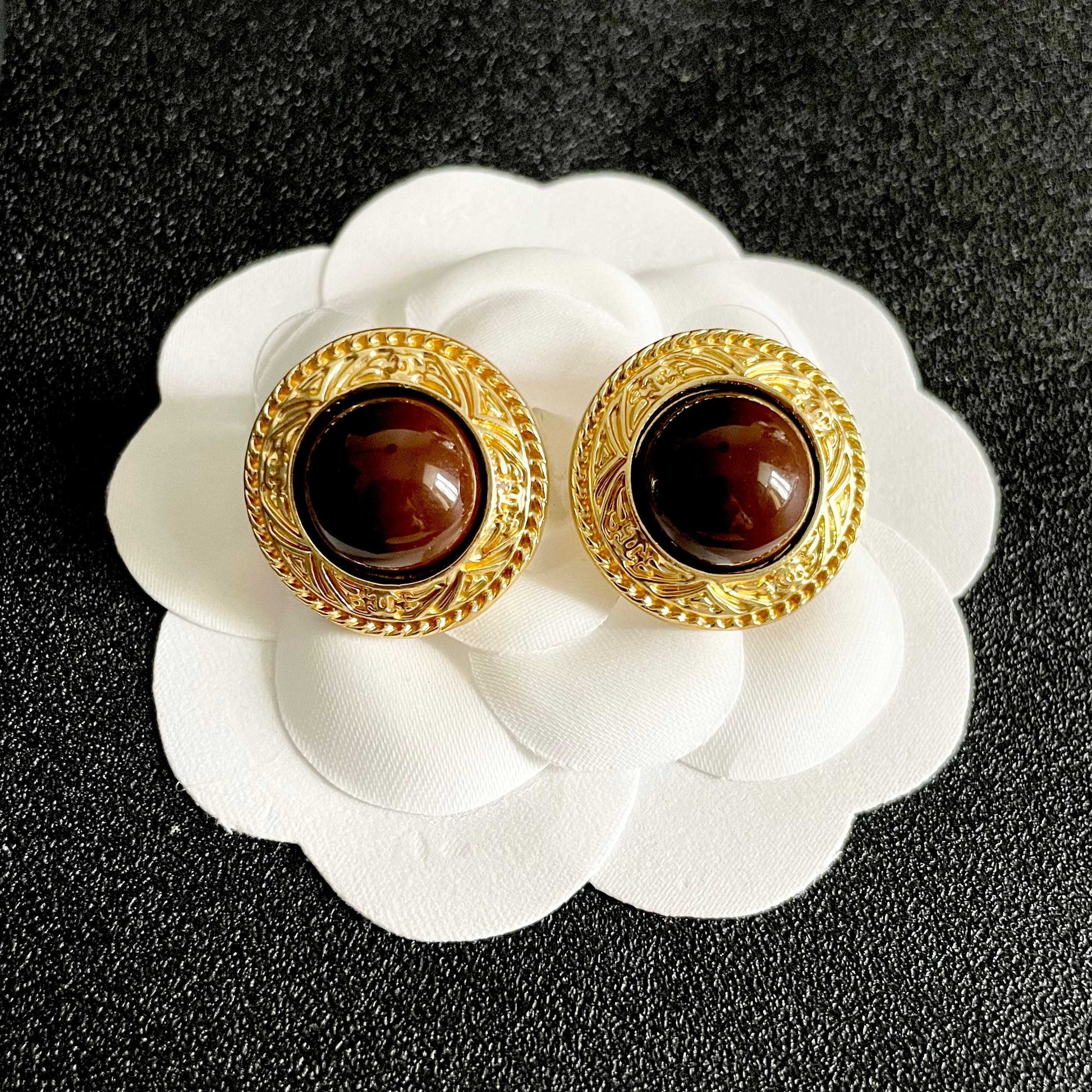 Double-C Emblem Stud Earrings in Polished Metal-Tone – Design 113 front product view