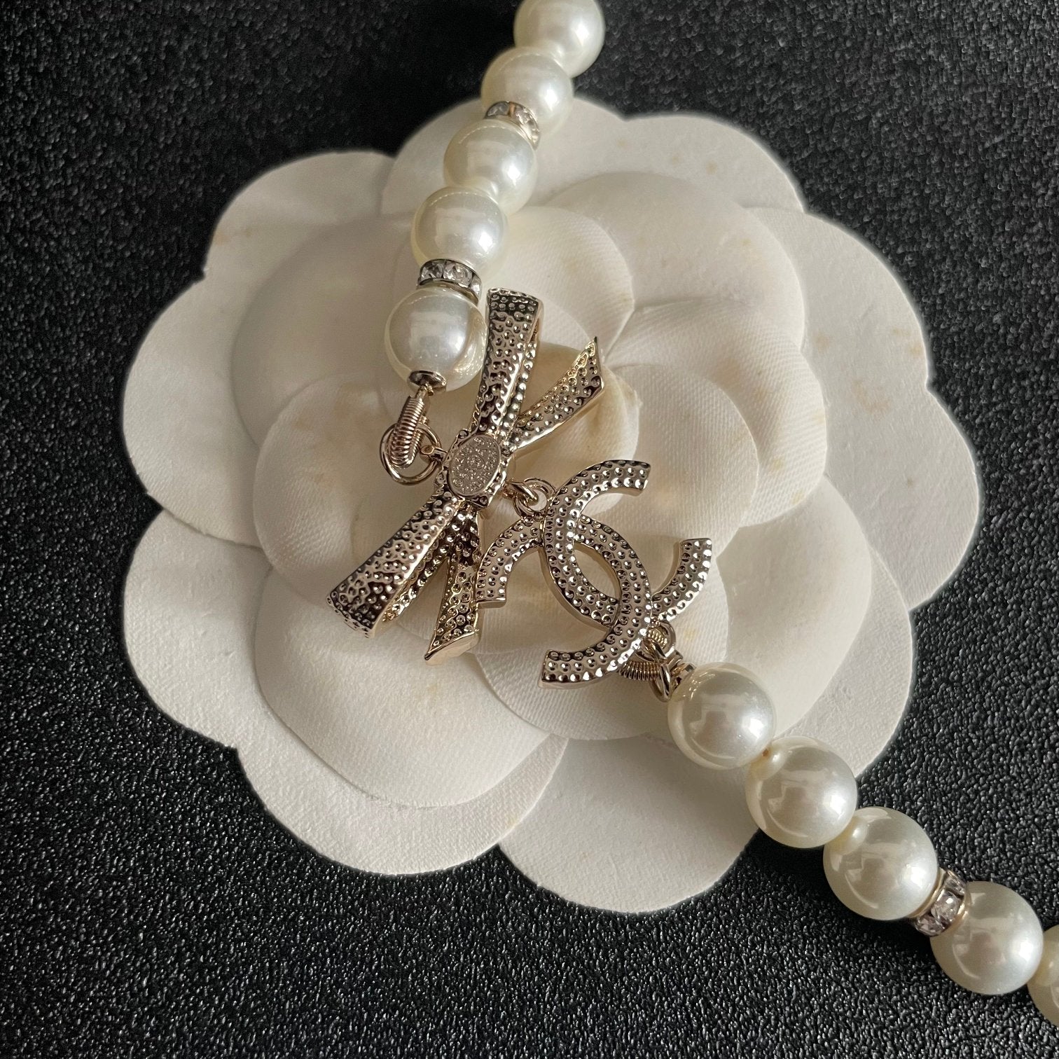 Letter Pearl-Detail Pendant Necklace – Pearl Detail – Design 002 front product view