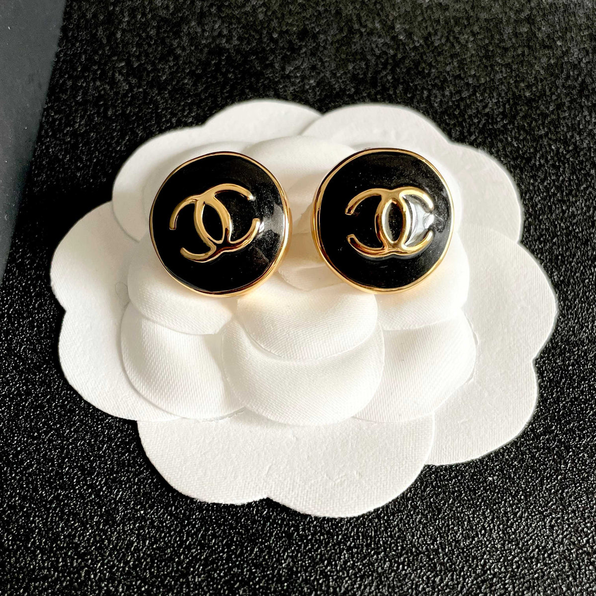 Double-C Emblem Stud Earrings in Polished Metal-Tone – Design 088 front product view