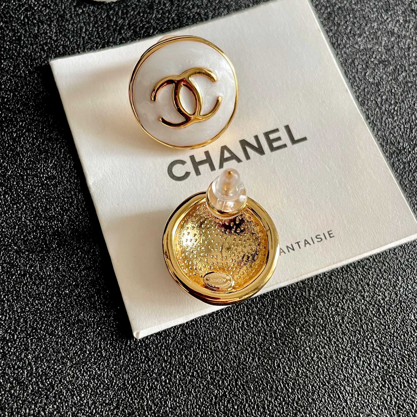 Double-C Emblem Stud Earrings in Polished Metal-Tone – Design 087 main product view