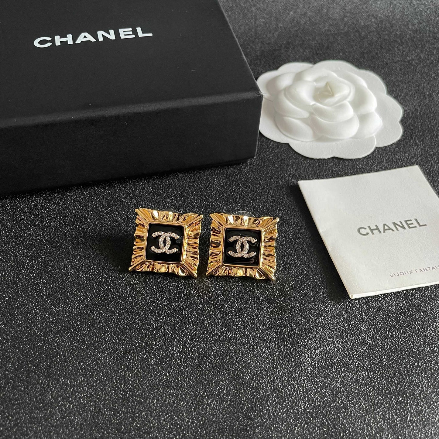 Double-C Emblem Stud Earrings in Polished Metal-Tone – Design 086 styled product view