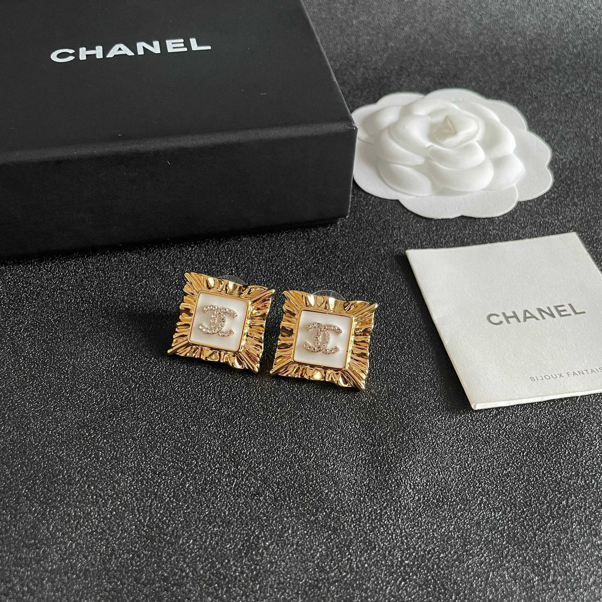 Double-C Emblem Stud Earrings in Polished Metal-Tone – Design 085 styled product view