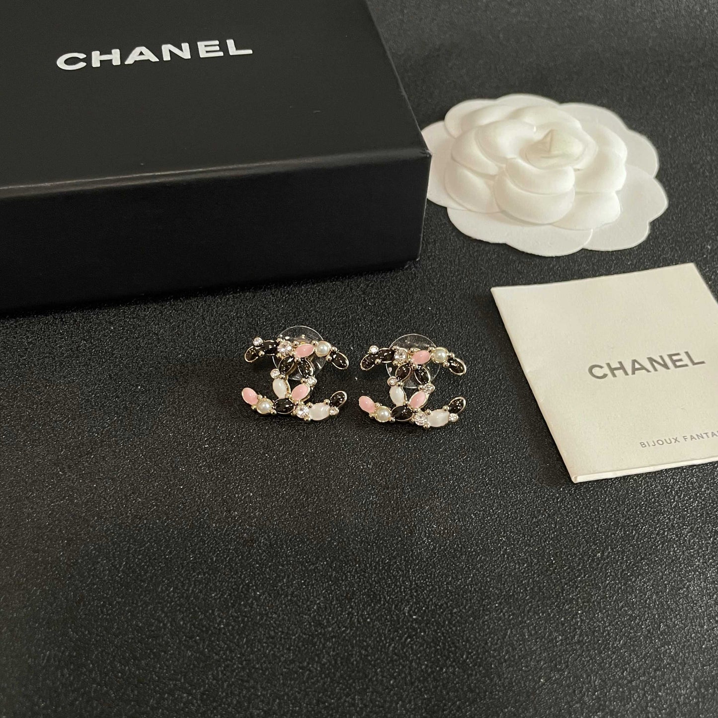 Double-C Emblem Stud Earrings in Polished Metal-Tone – Design 083 styled product view