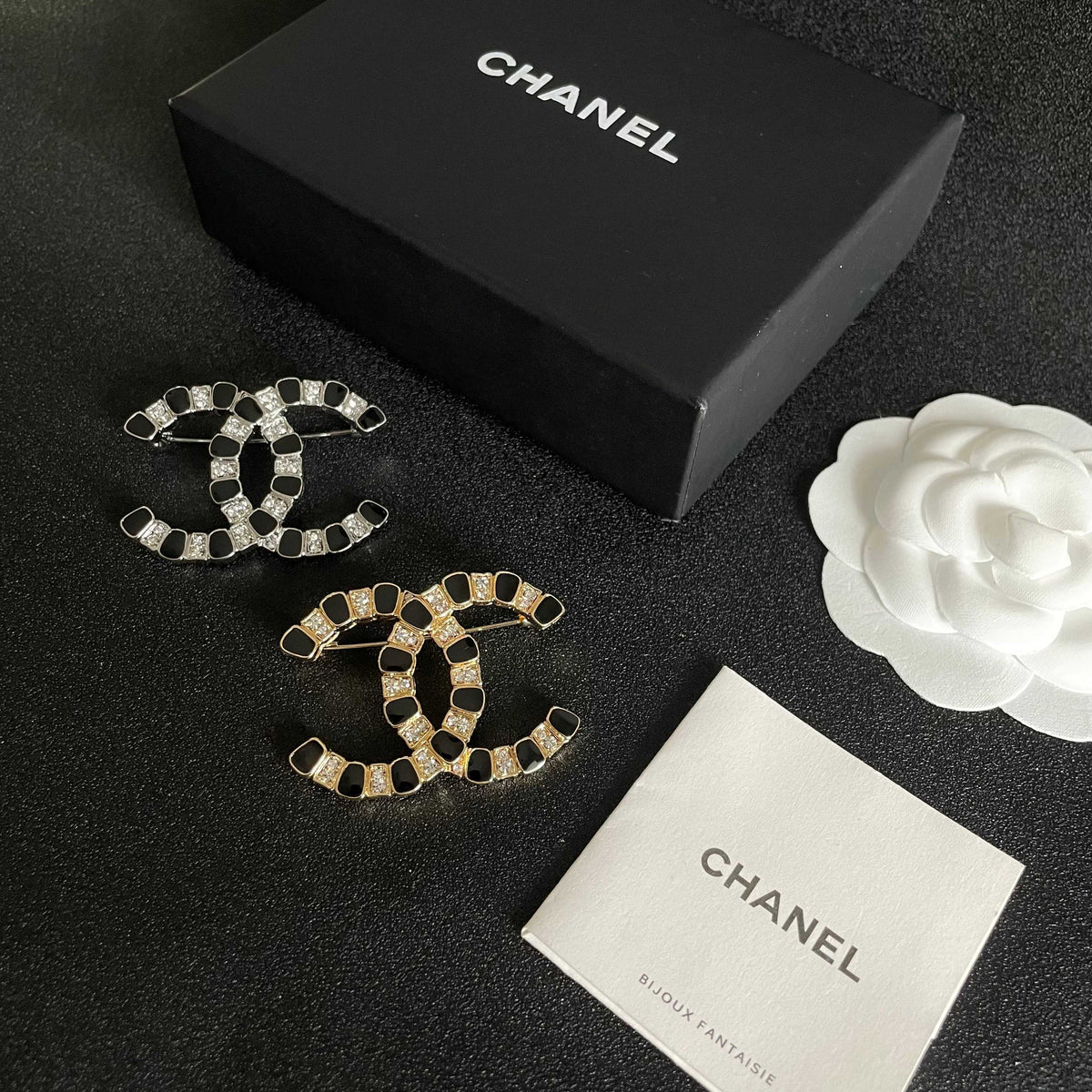 Signature Emblem Brooch in Polished Metal-Tone – Design 010 close-up detail