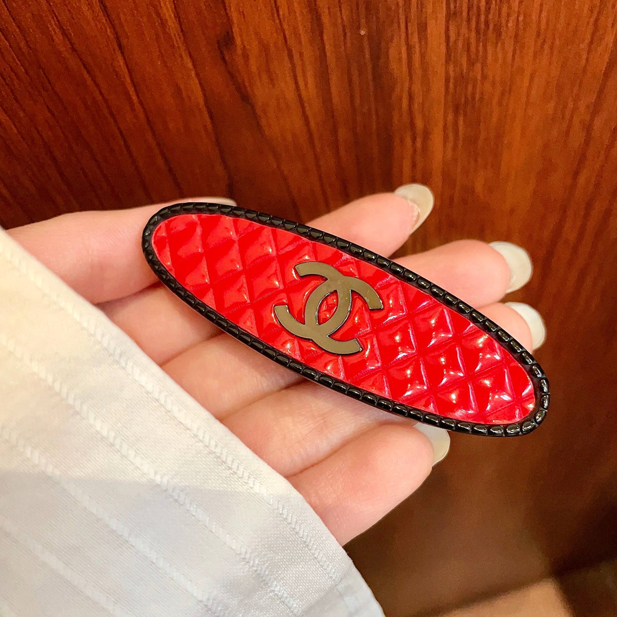 Double-C Emblem Hair Clip – Design 001 detail view