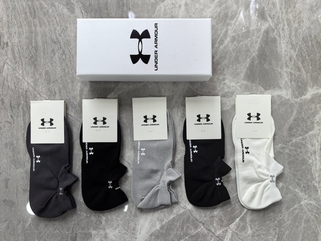 Under Armour Cotton Visible Branded Cuff Or Emblem Details No-Show Socks - 5-Pair Set