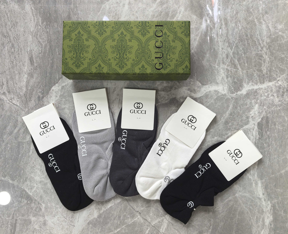 Gucci Cotton Visible Branded Cuff Or Emblem Details No-Show Socks - 5-Pair Set