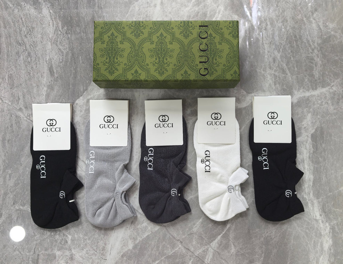 Gucci Cotton Visible Branded Cuff Or Emblem Details No-Show Socks - 5-Pair Set