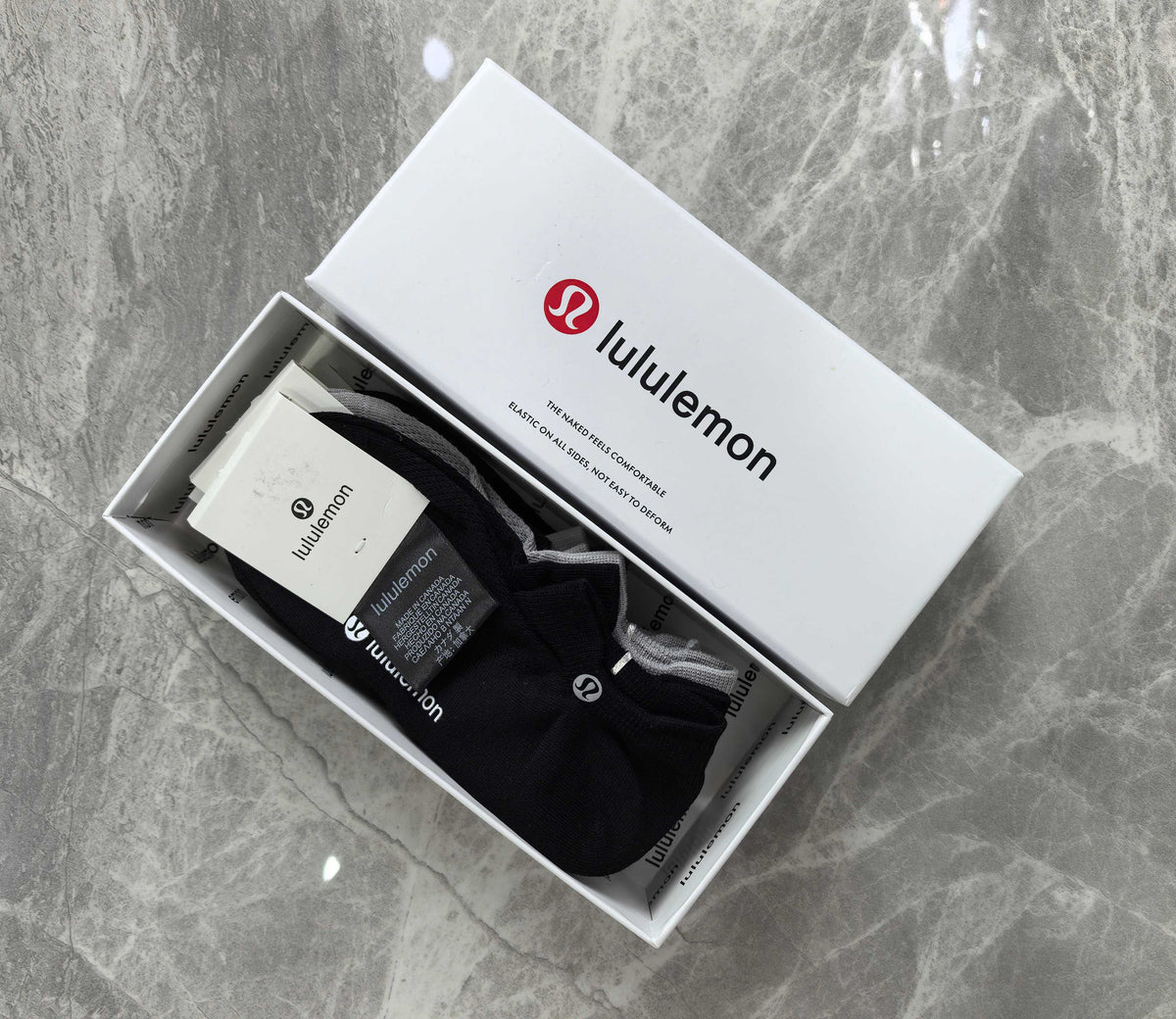 Lululemon Cotton Visible Branded Cuff Or Emblem Details No-Show Socks - 5-Pair Set