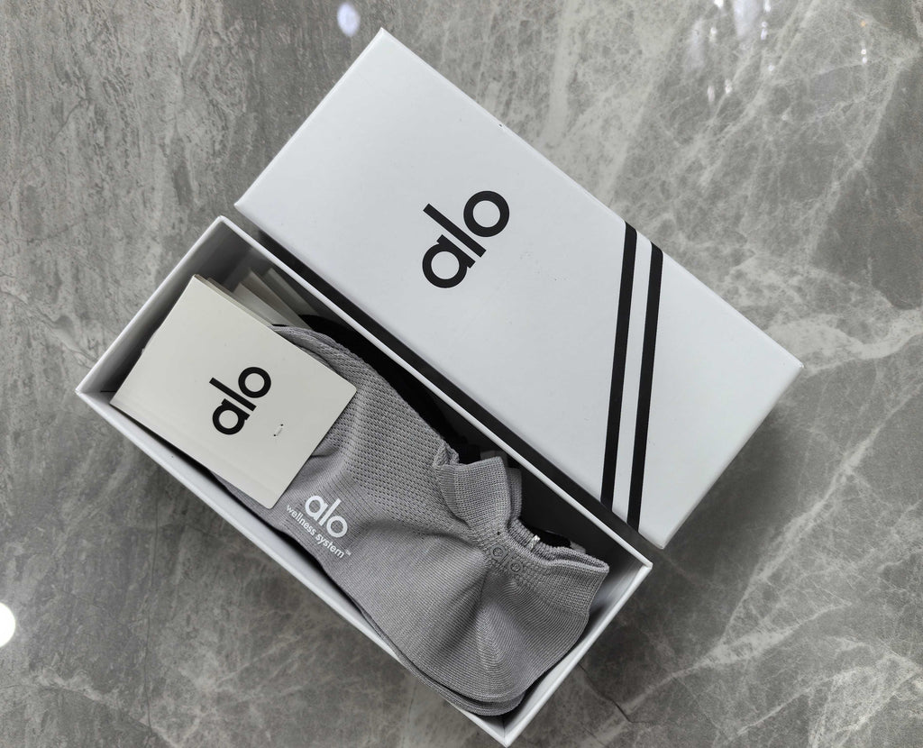 Alo Cotton Visible Branded Cuff Or Emblem Details No-Show Socks - 5-Pair Set