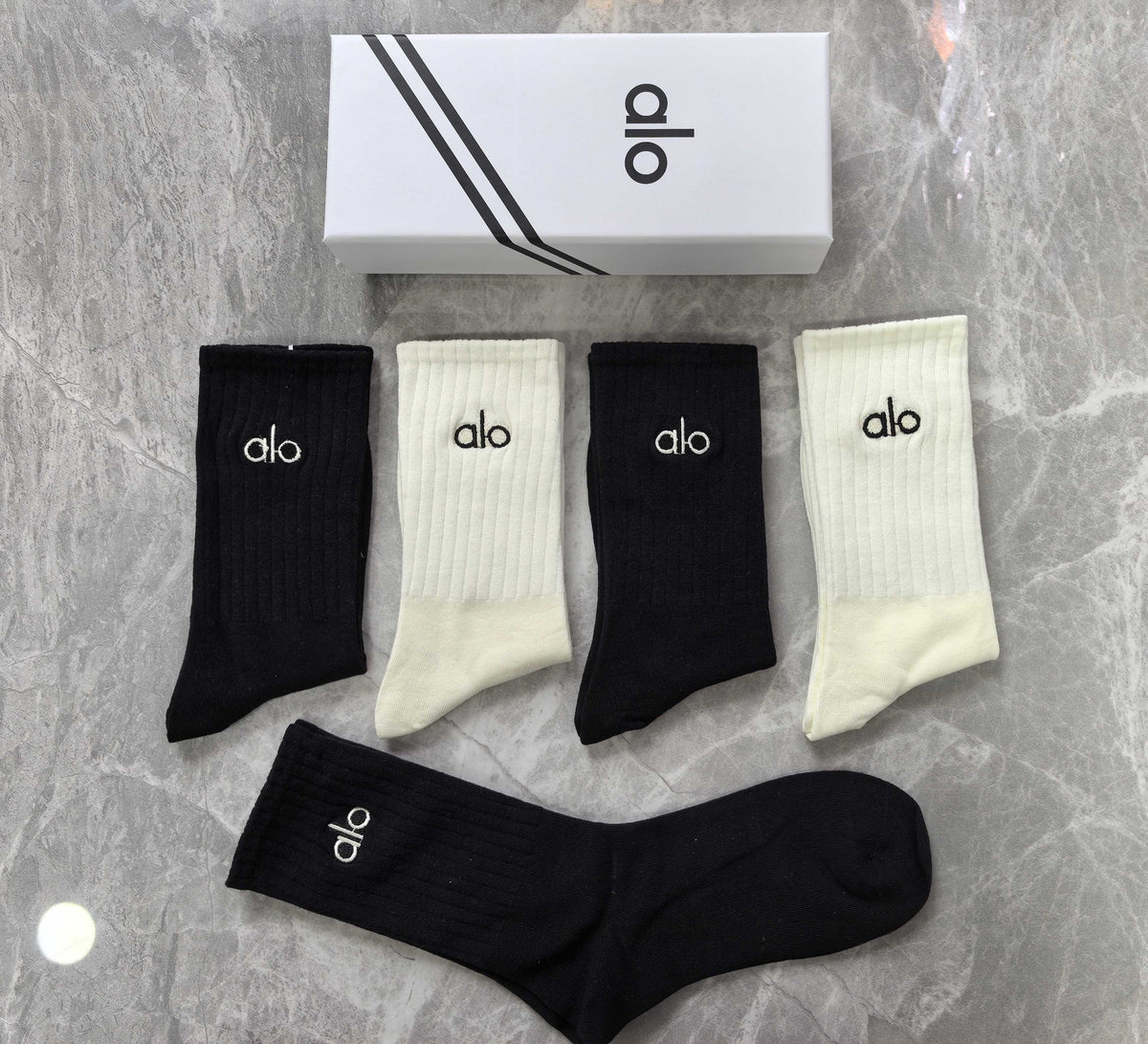 Alo Cotton Blue, Green & White Tonal Waistbands Crew Socks - 5-Pair Set