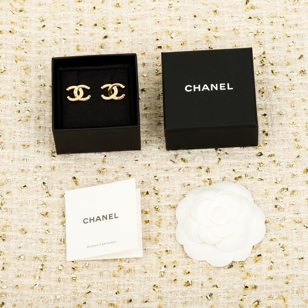 Double-C Emblem Stud Earrings in Gold-Tone – Design 016 main product view