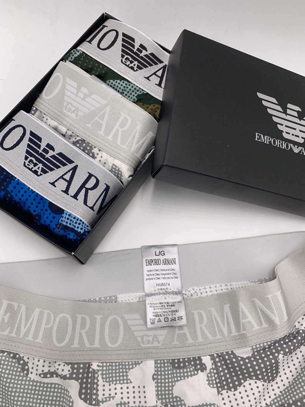 Armani Contrast Waistbands And Understated Front Branding Men's Boxer Briefs